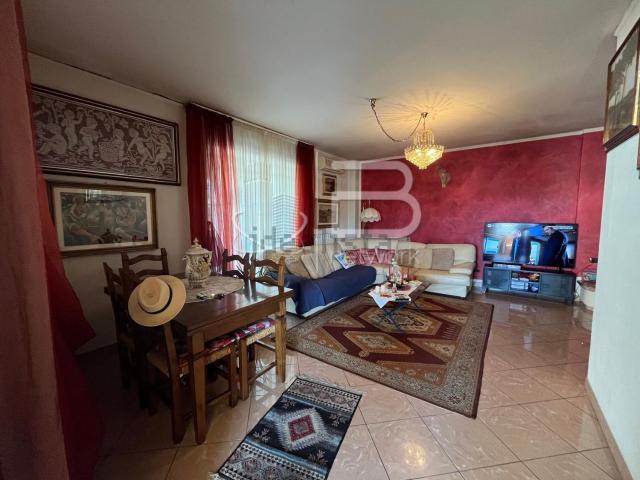 Appartamento in vendita di 178 m² in Via Giotto, 37