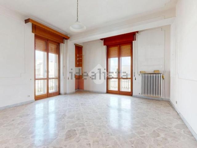 Appartamento in vendita di 178 m² in Via Quinto Ennio
