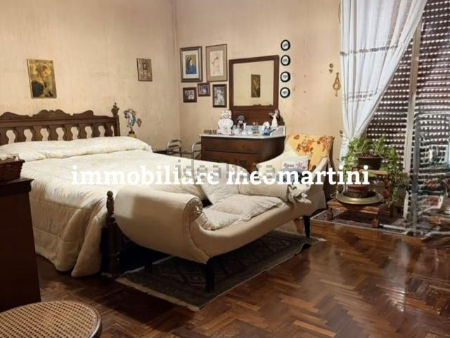 Appartamento in vendita di 178 m² in Viale Teocrito, 112