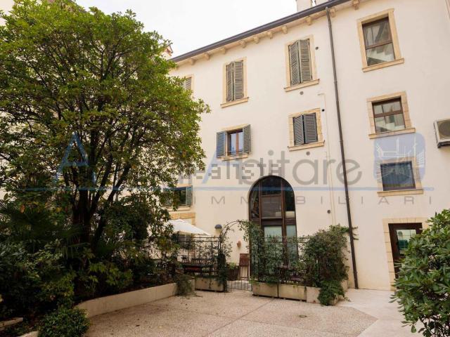 Appartamento in vendita di 178 m²
