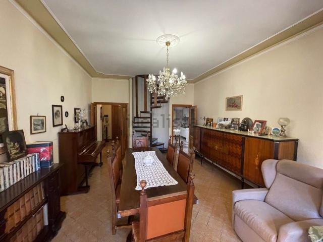 Appartamento in vendita di 179 m²