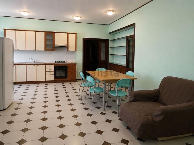 Appartamento in vendita di 179 m² in Via Corace, 46
