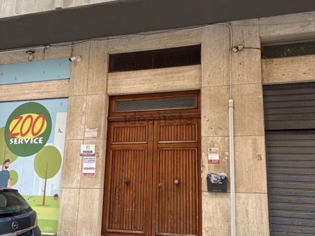 Appartamento in vendita di 179 m² in Via Capitano Fodale Michele, 3