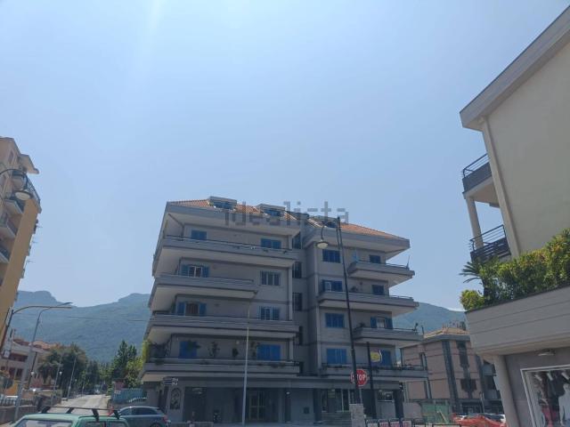 Appartamento in vendita di 179 m² in Via Brigadiere d&apos Anna, 120