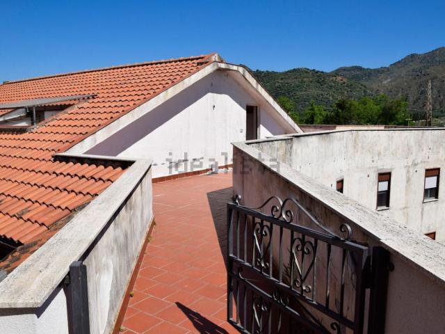Appartamento in vendita di 179 m² in Via Francavilla, 42