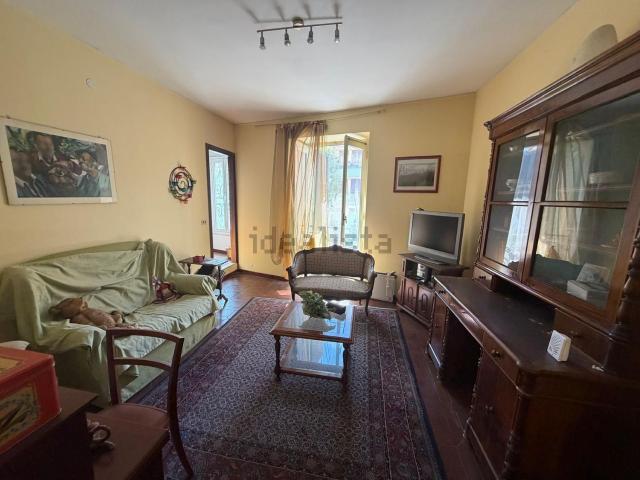 Appartamento in vendita di 179 m² in Via Ruffini