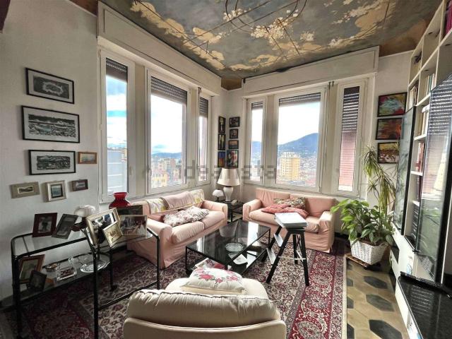 Appartamento in vendita di 179 m² in Via XXVII Marzo