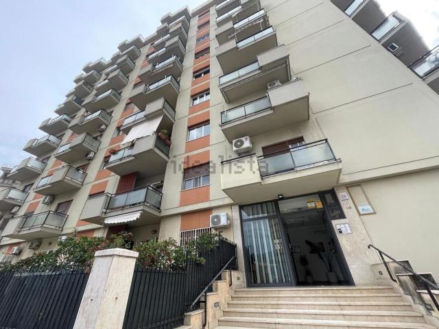 Appartamento in vendita di 179 m² in Viale delle Alpi, 115