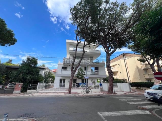 Appartamento in vendita di 179 m² in Viale Galliano, 19