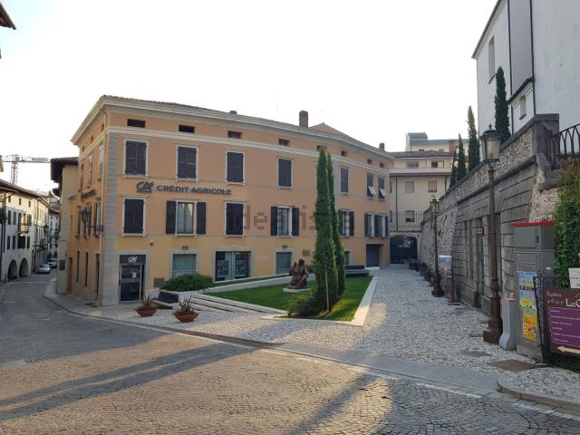 Appartamento in vendita di 179 m² in Piazza Vittorio Emanuele