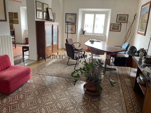 Appartamento in vendita di 180 m²
