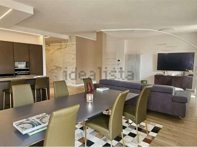 Appartamento in vendita di 180 m²