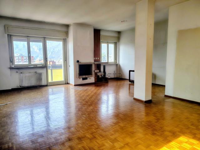 Appartamento in vendita di 180 m²