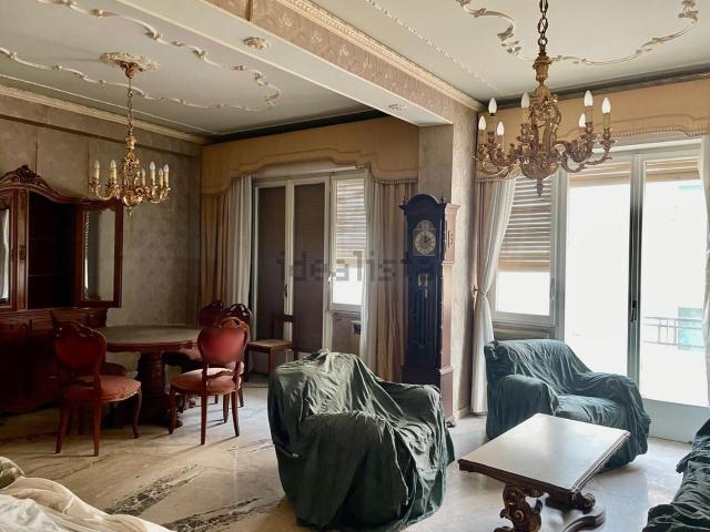 Appartamento in vendita di 180 m² in Traversa Ventitreesima
