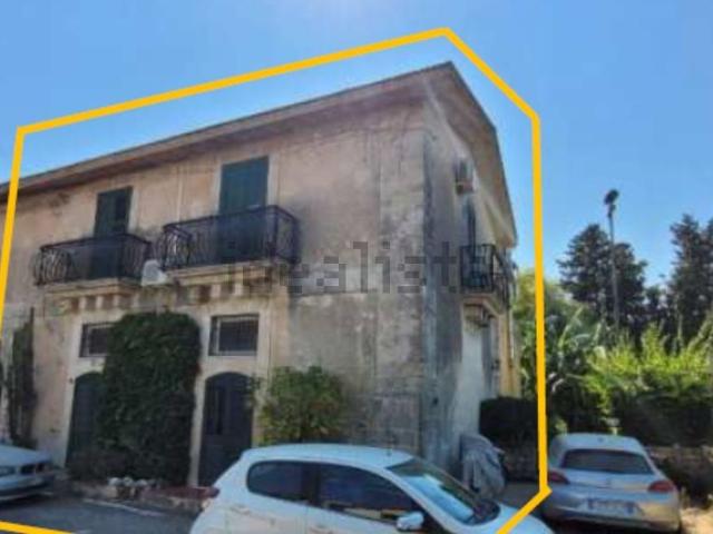Appartamento in vendita di 180 m² in Traversa Damma