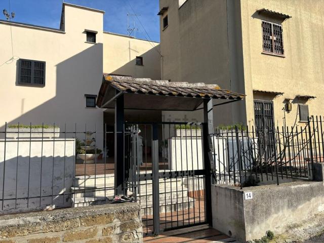 Appartamento in vendita di 180 m² in Via Capodimonte