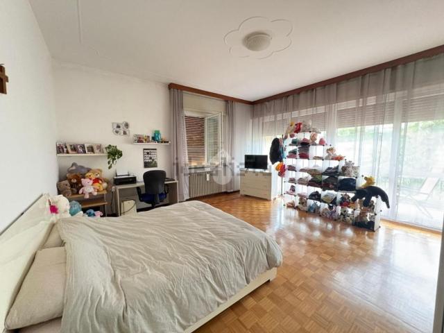Appartamento in vendita di 180 m² in Via Carlo Marini, 25