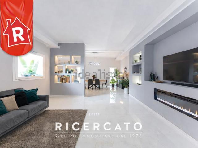 Appartamento in vendita di 180 m² in Via Casole, 8