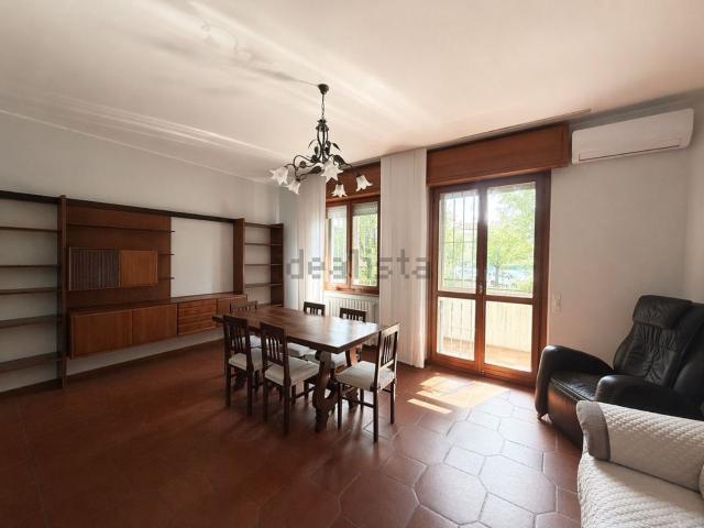 Appartamento in vendita di 180 m² in Via Casnida