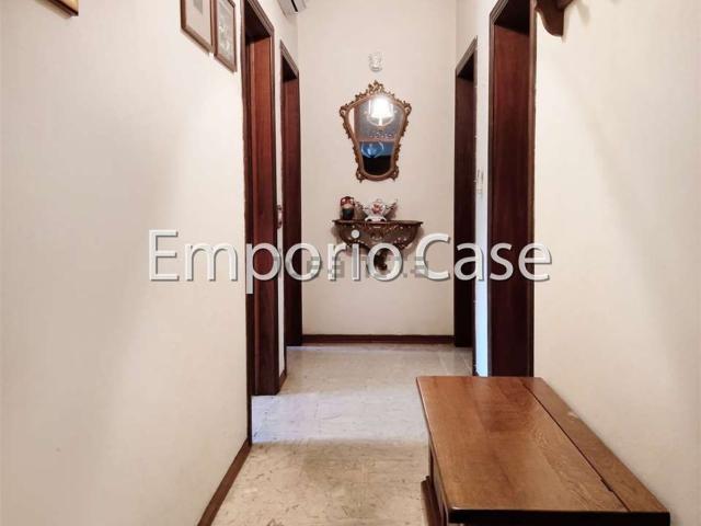 Appartamento in vendita di 180 m² in Via A. Crespellani