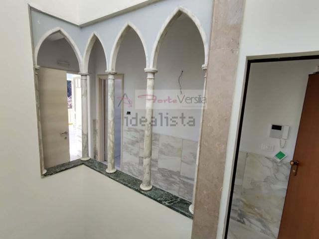 Appartamento in vendita di 180 m² in Via Amerigo Vespucci