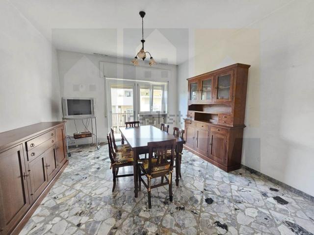 Appartamento in vendita di 180 m² in Via Andrea Serrao