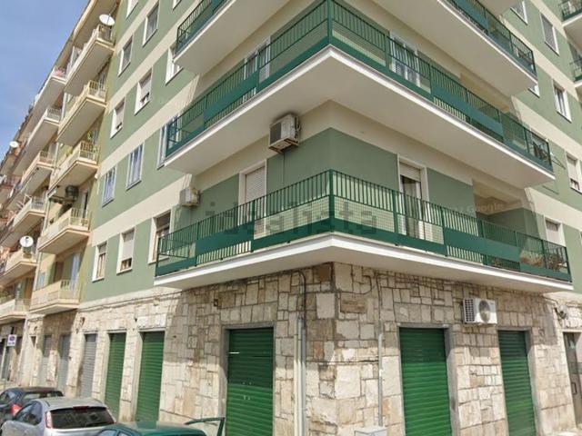 Appartamento in vendita di 180 m² in Via Anita Garibaldi