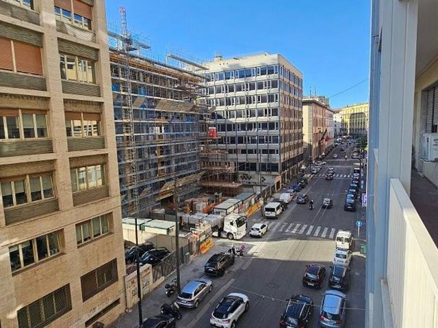 Appartamento in vendita di 180 m² in Via Alcide de Gasperi