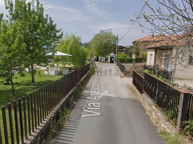 Appartamento in vendita di 180 m² in Via Arasciarra