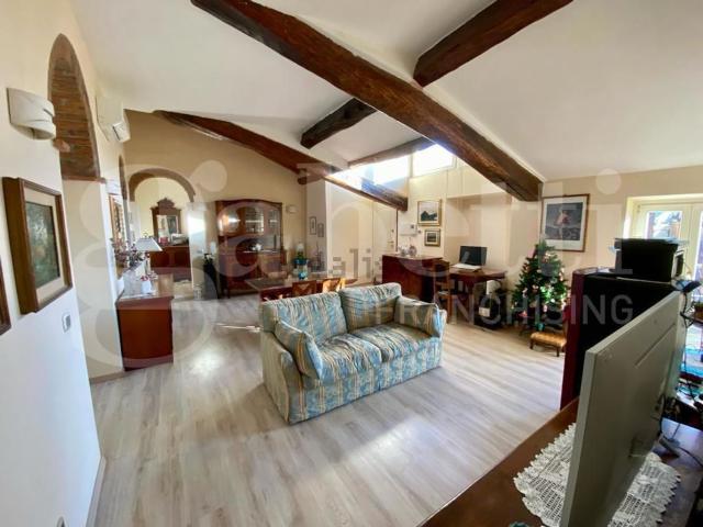 Appartamento in vendita di 180 m² in Via Arcangelo Ghisleri, 2