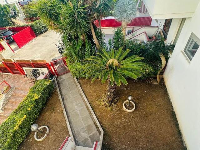 Appartamento in vendita di 180 m² in Via Bonificatori della Palude Pontina