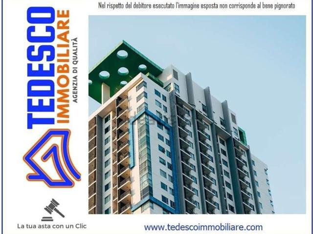 Appartamento in vendita di 180 m² in Via Bosco Lupino