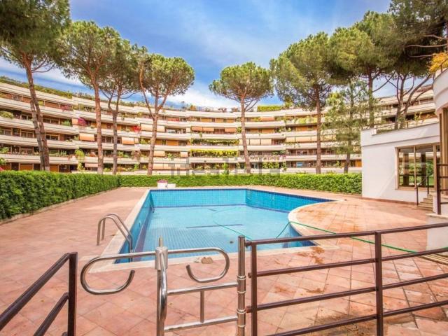 Appartamento in vendita di 180 m² in Via Benozzo Gozzoli, 60
