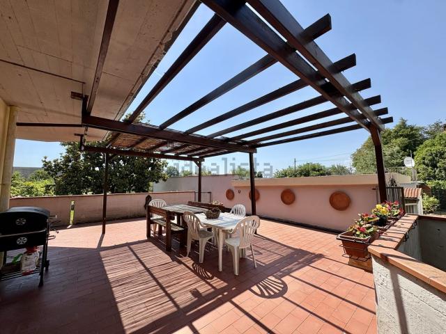 Appartamento in vendita di 180 m² in Via Bruno Ciari