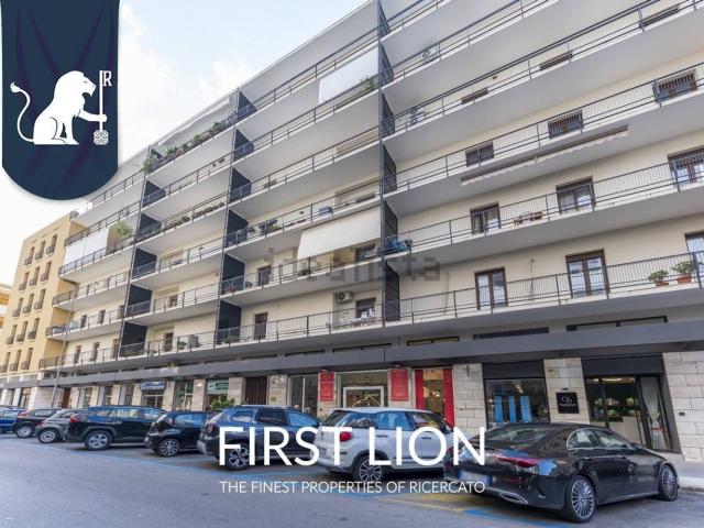 Appartamento in vendita di 180 m² in Via G. Oberdan, 56