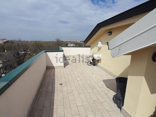 Appartamento in vendita di 180 m² in Via Genova