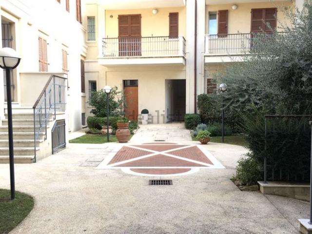 Appartamento in vendita di 180 m² in Via Giuseppe Mazzini, 29
