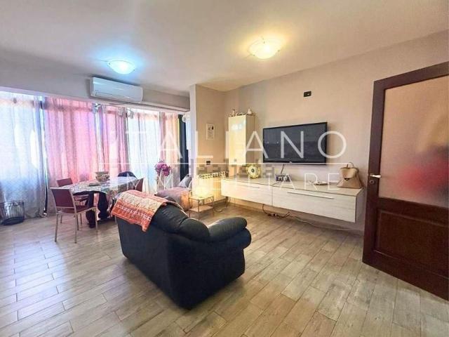 Appartamento in vendita di 180 m² in Via Giacomo Matteotti, 125