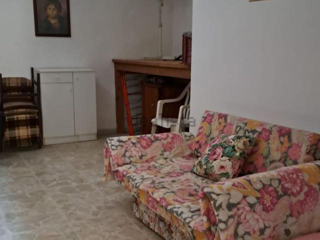 Appartamento in vendita di 180 m² in Via Giacomo Matteotti, 38