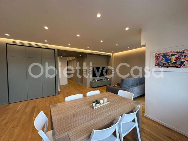 Appartamento in vendita di 180 m² in Via Gino Chierici, 8