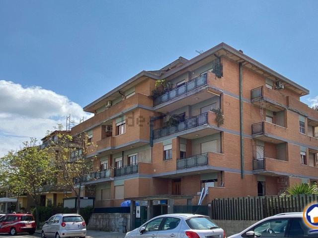 Appartamento in vendita di 180 m² in Via Giotto