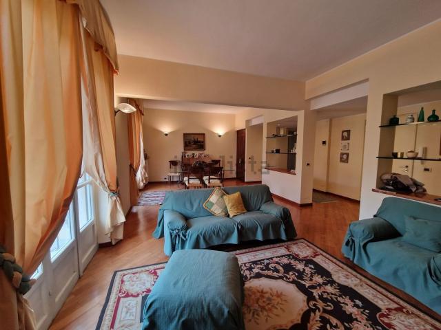 Appartamento in vendita di 180 m² in Via Giovanni Amendola