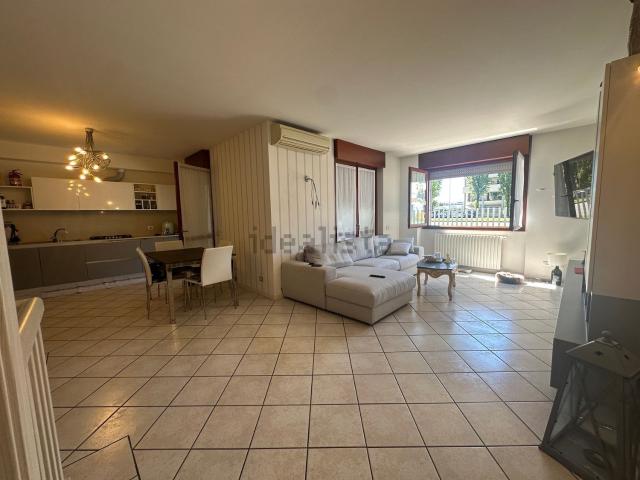 Appartamento in vendita di 180 m² in Via Giovanni Boccaccio