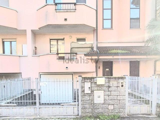 Appartamento in vendita di 180 m² in Via de Sanctis, 6