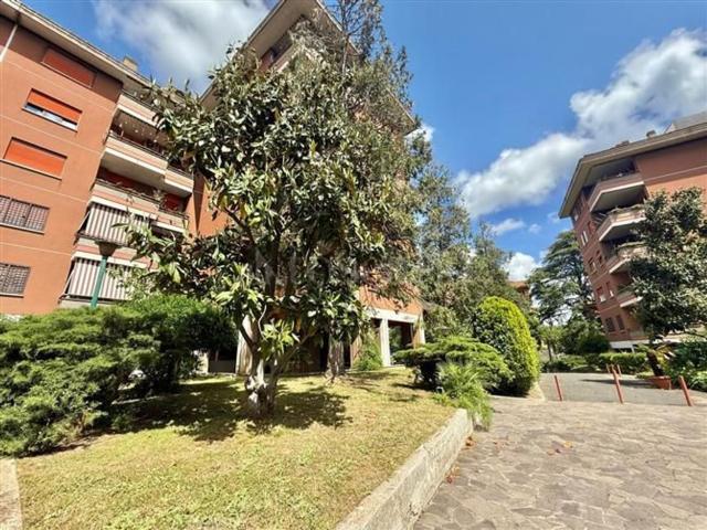 Appartamento in vendita di 180 m² in Via degli Estensi
