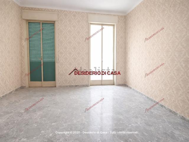 Appartamento in vendita di 180 m² in Via dei Vespri, 160