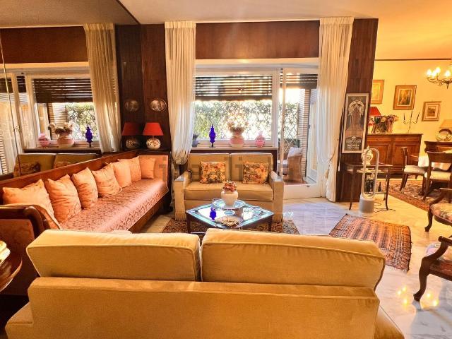 Appartamento in vendita di 180 m² in Via del Casale Giuliani