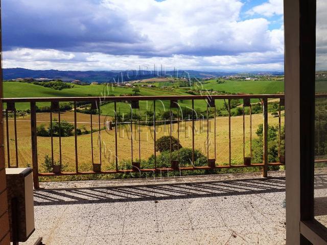 Appartamento in vendita di 180 m² in Via del Crocifisso, 38