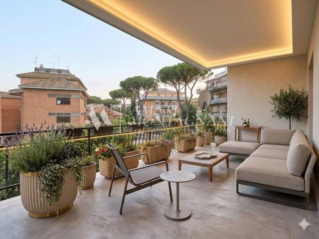 Appartamento in vendita di 180 m² in Via della Mendola, 148