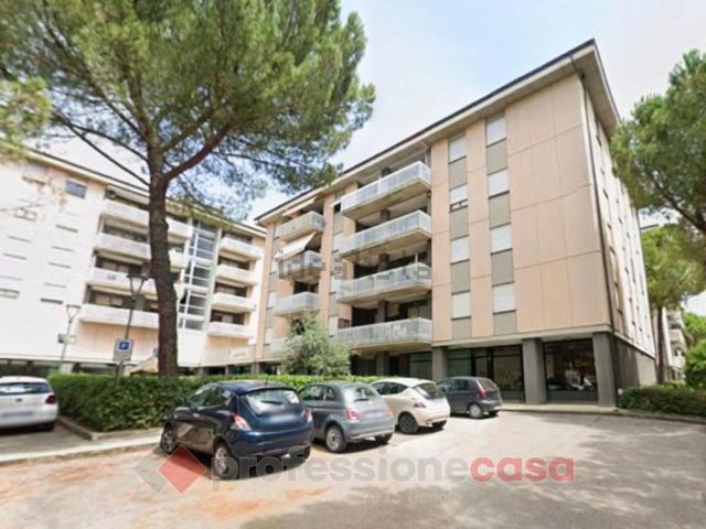 Appartamento in vendita di 180 m² in Via delle Caravelle